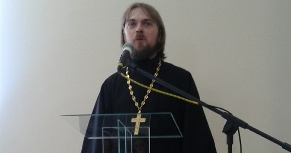 Председатель Миссионерской комиссии Елецкой епархии выступил на собрании баптистов