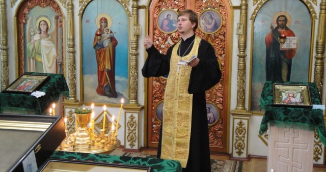 Миссионерская литургия в Свято-Серафимовском храме