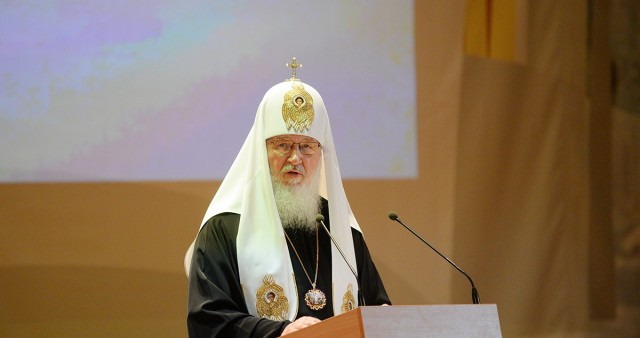 Святейший Патриарх Кирилл выразил обеспокоенность тем, что количество часов, выделяемых на словесность в школьном курсе, становится всё меньше и меньше