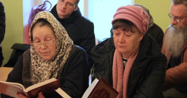 В Козельской епархии начала работу вечерняя богословская школа для взрослых