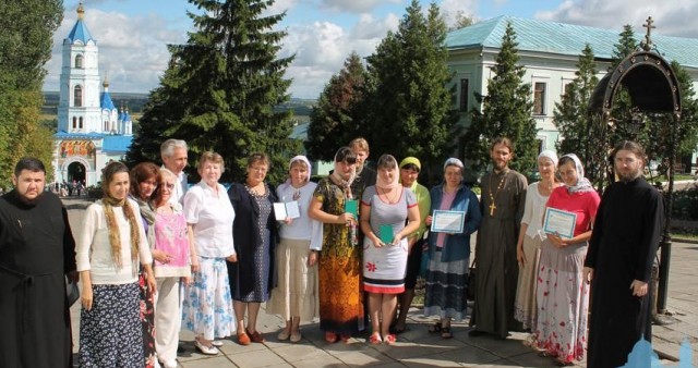 В Курске завершились курсы жестового языка для священнослужителей и мирян