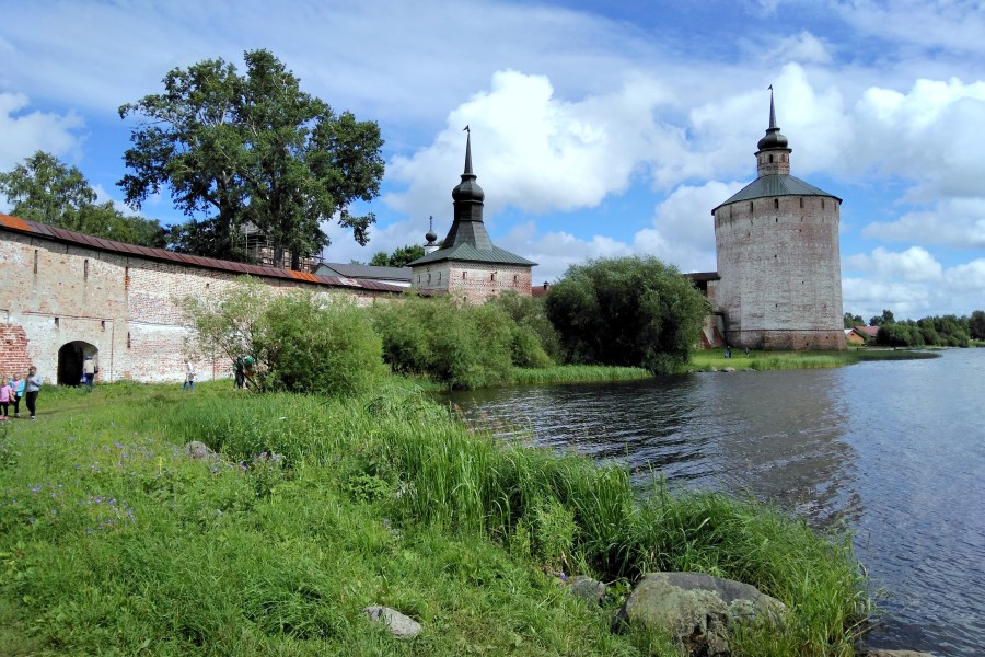 Кирилло-Белозёрский монастырь