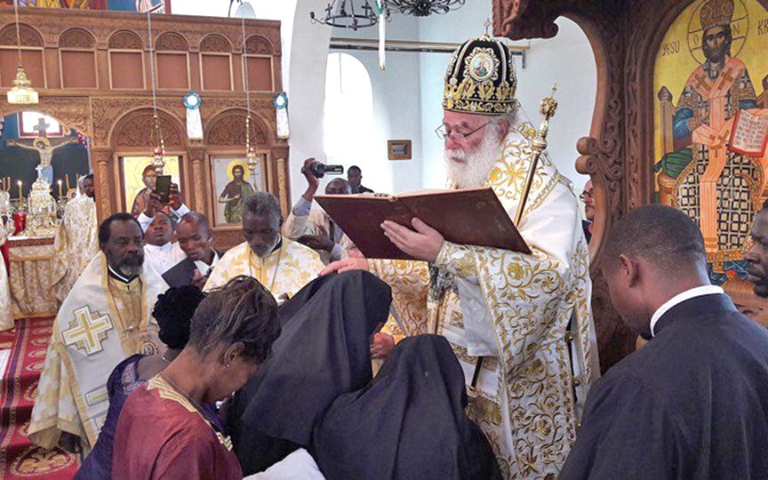 Патриарх Александрийский Феодор II посвятил первых диаконисс