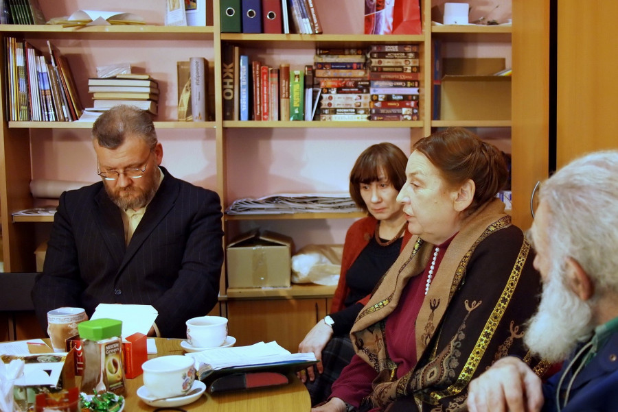 Слева направо: Александр Буров, Ольга Ходоковская, Лидия Соколова, Михаил Гельцер