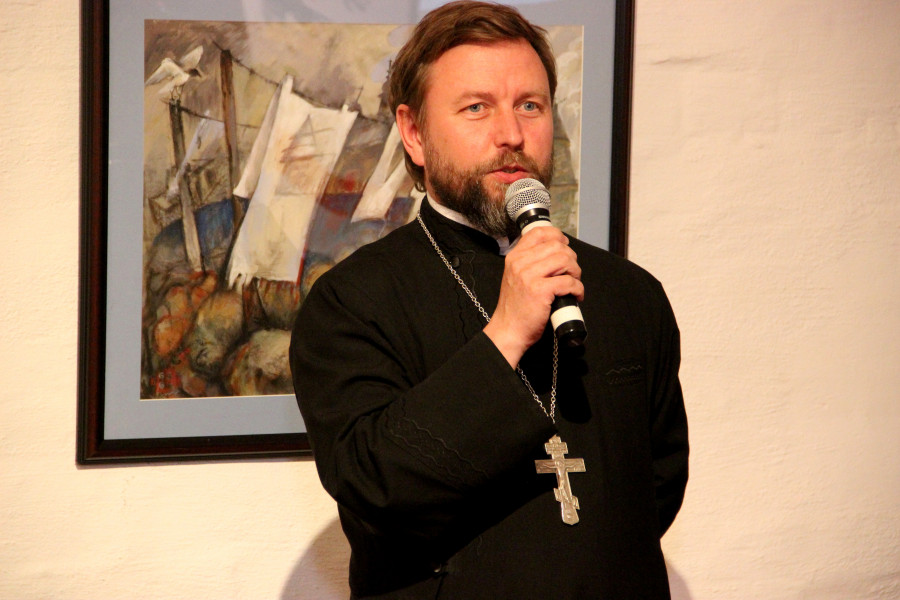 Священник Павел Бибин