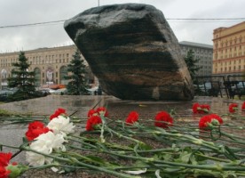 Памятник жертвам политрепрессий возведут за счет краудфандинга