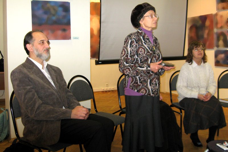 Слева направо: А.М. Копировский, В.А. Костина, О.В. Сушкова