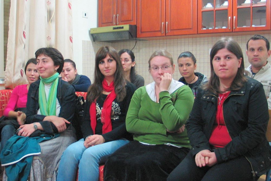 Встреча в православном студенческом центре, г.Тирана