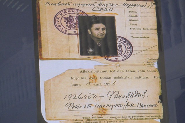 Финский нансеновский паспорт Созерко Мальсагова