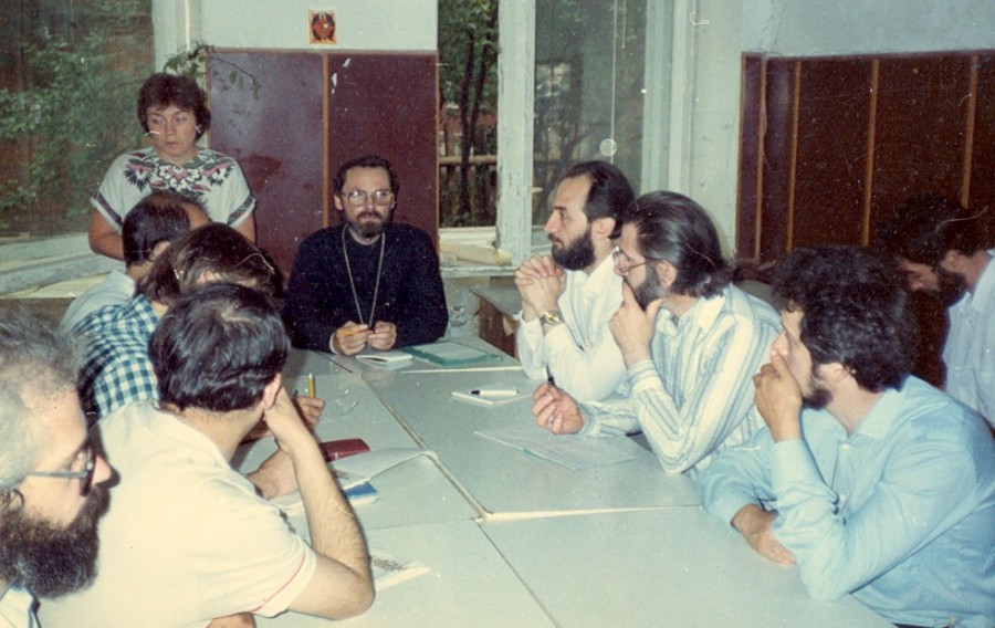 Лекция отца Георгия в Московской высшей православно-христианской школе, 1994 год