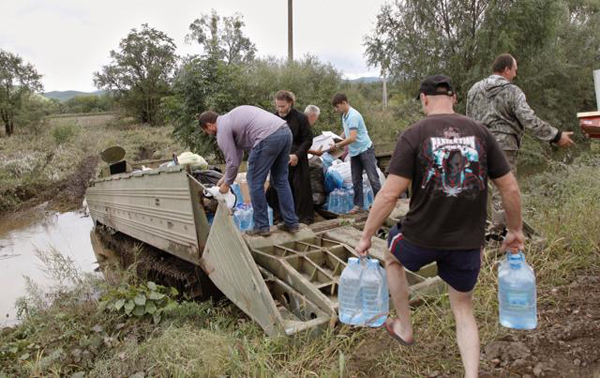 помощь пострадавшим в зоне затопления в Приморье