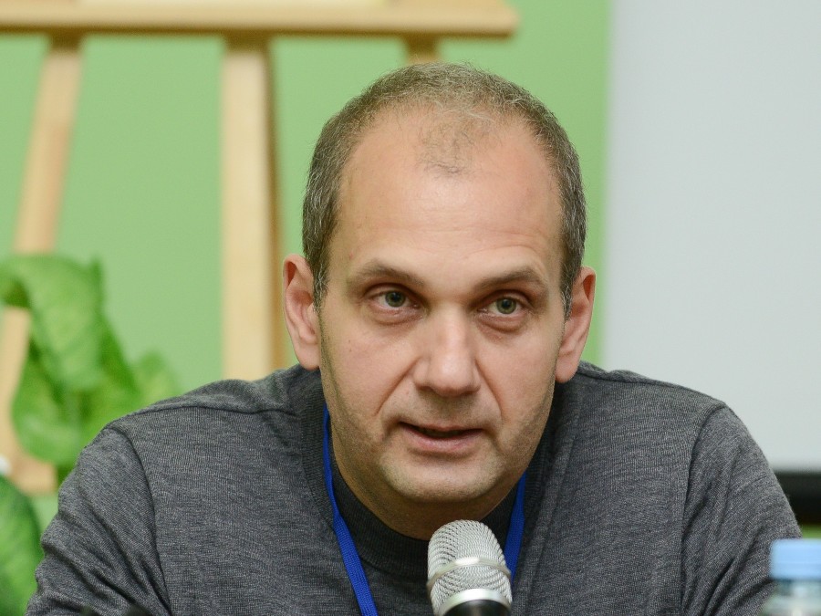 Сергей Лапенков