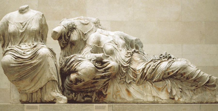 Гестия, Диона и Афродита. Восточный фронтон Парфенона. V в.до н.э.
