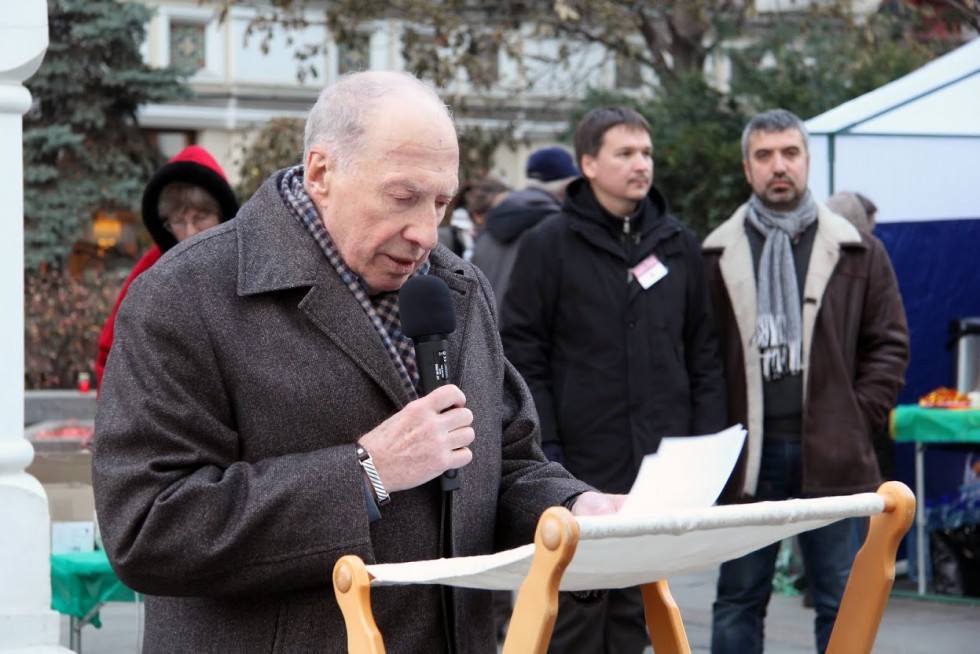 Sergey Yursky, an outstanding Soviet/Russian theatre and film actor, theatre director and screenwriter, took part in the commemorative prayer on Petrovka Street