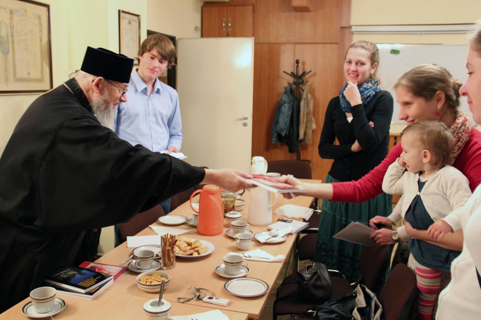 Young people from the Transfiguration Brotherhood meeting with Archbishop Jeremiah in 2012