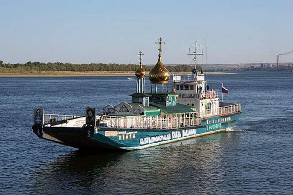 Храм-корабль в Волгограде